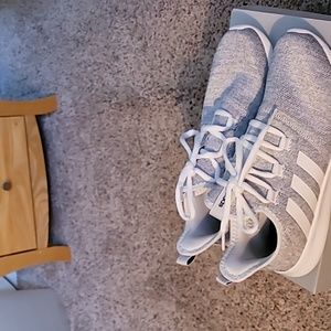 Addias cloud foam nwot